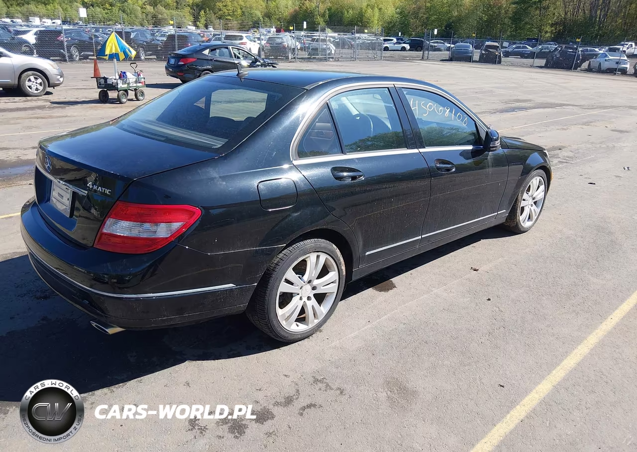 2011 Mercedes-Benz C 300 Luxury 4Matic-Sport 4Matic VIN:WDDGF8BB0BR148471 - 4