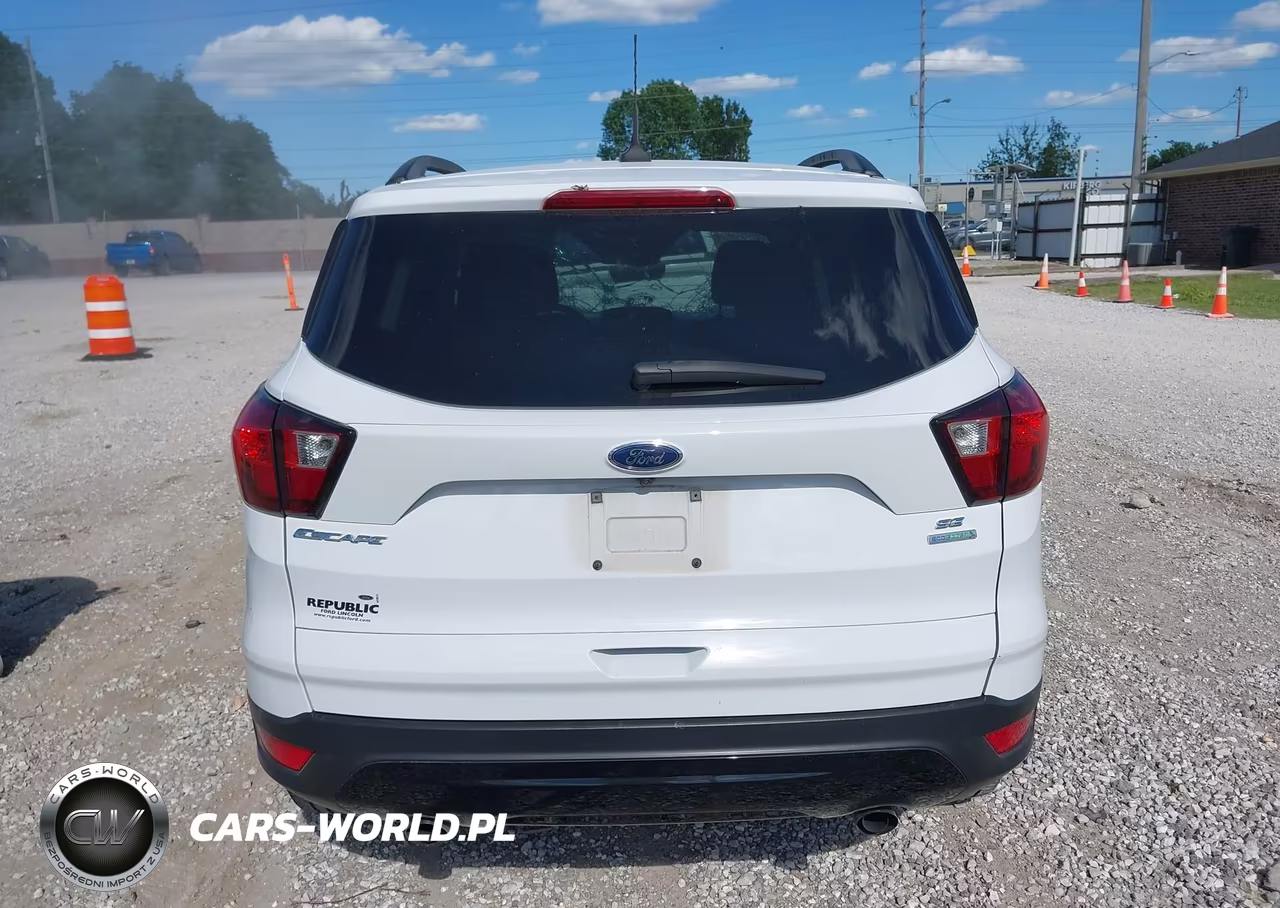 2019 Ford Escape Se VIN:1FMCU0GD0KUC53465 - 16