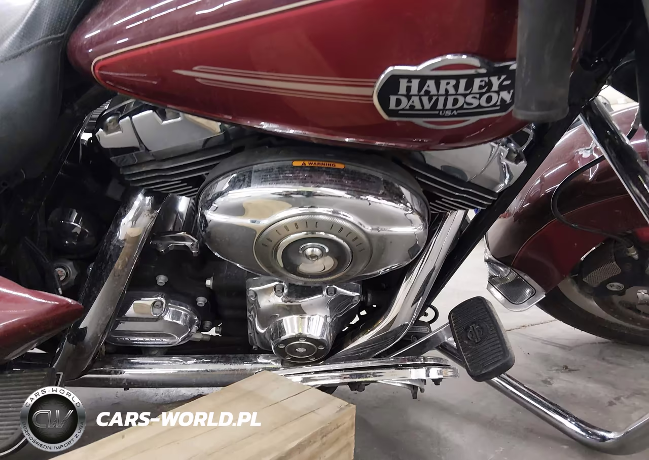 2008 Harley-Davidson Flhtcui VIN:1HD1FC4108Y695535 - 8