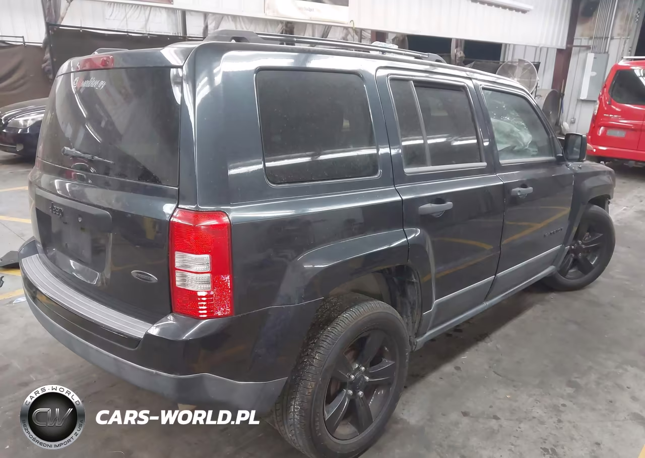2015 Jeep Patriot Altitude Edition VIN:1C4NJPBAXFD350822 - 4