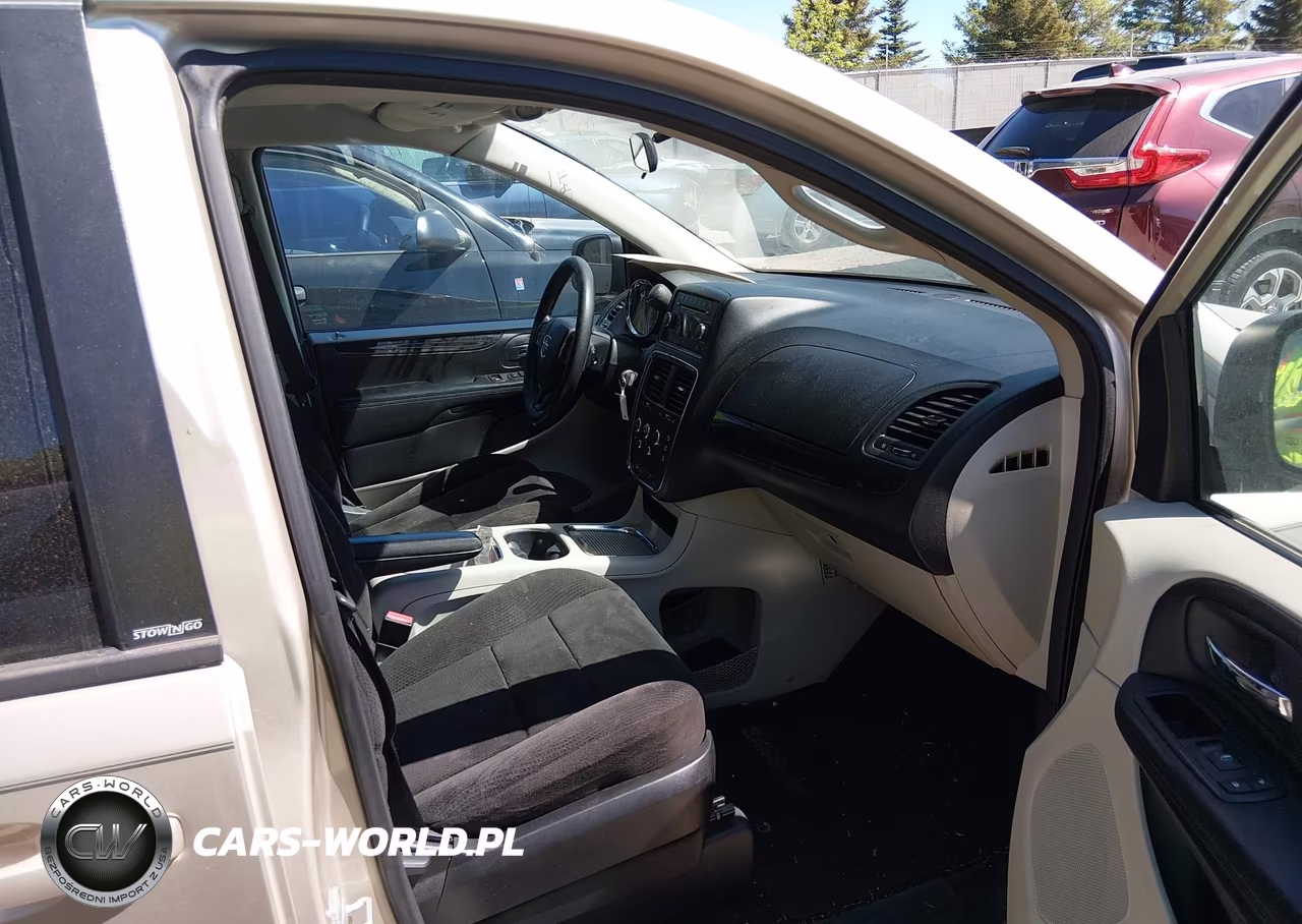 2013 Dodge Grand Caravan Sxt VIN:2C4RDGCGXDR581421 - 5