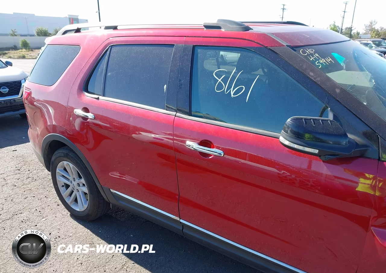 2015 Ford Explorer Xlt VIN:1FM5K7D83FGB11887 - 14