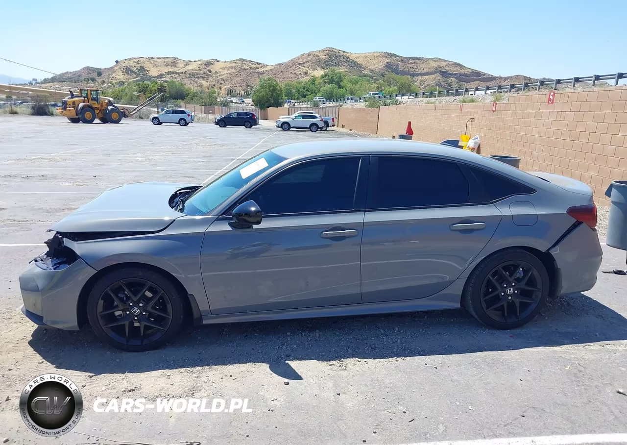 2025 Honda Civic Sport VIN:2HGFE2F51SH580479 - 15
