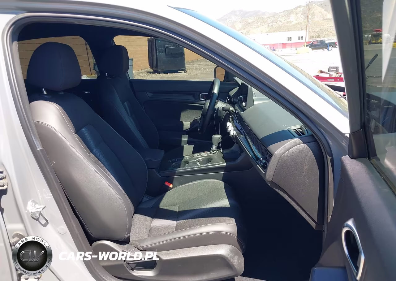 2025 Honda Civic Sport VIN:2HGFE2F51SH580479 - 5