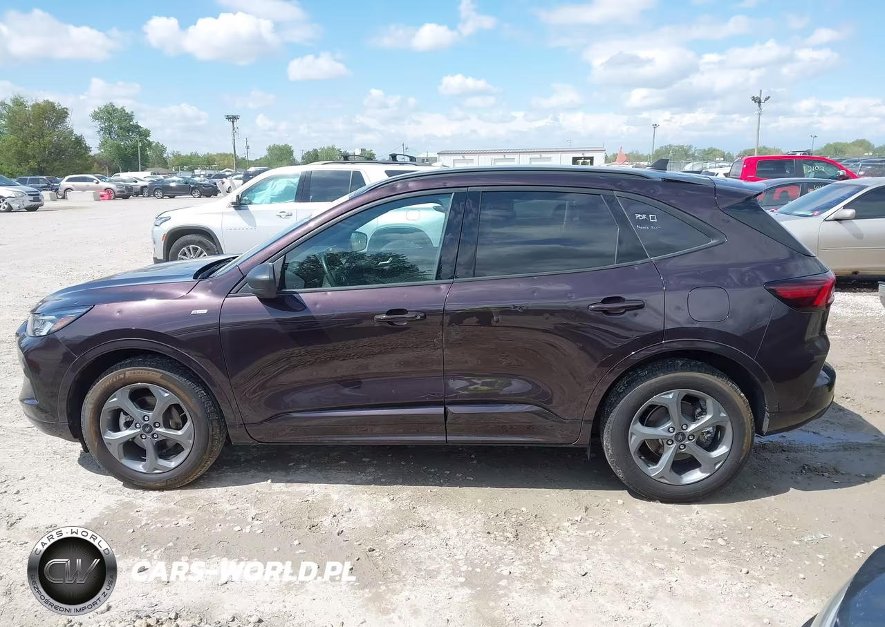 2023 Ford Escape St-Line VIN:1FMCU9MN0PUA15110 - 14