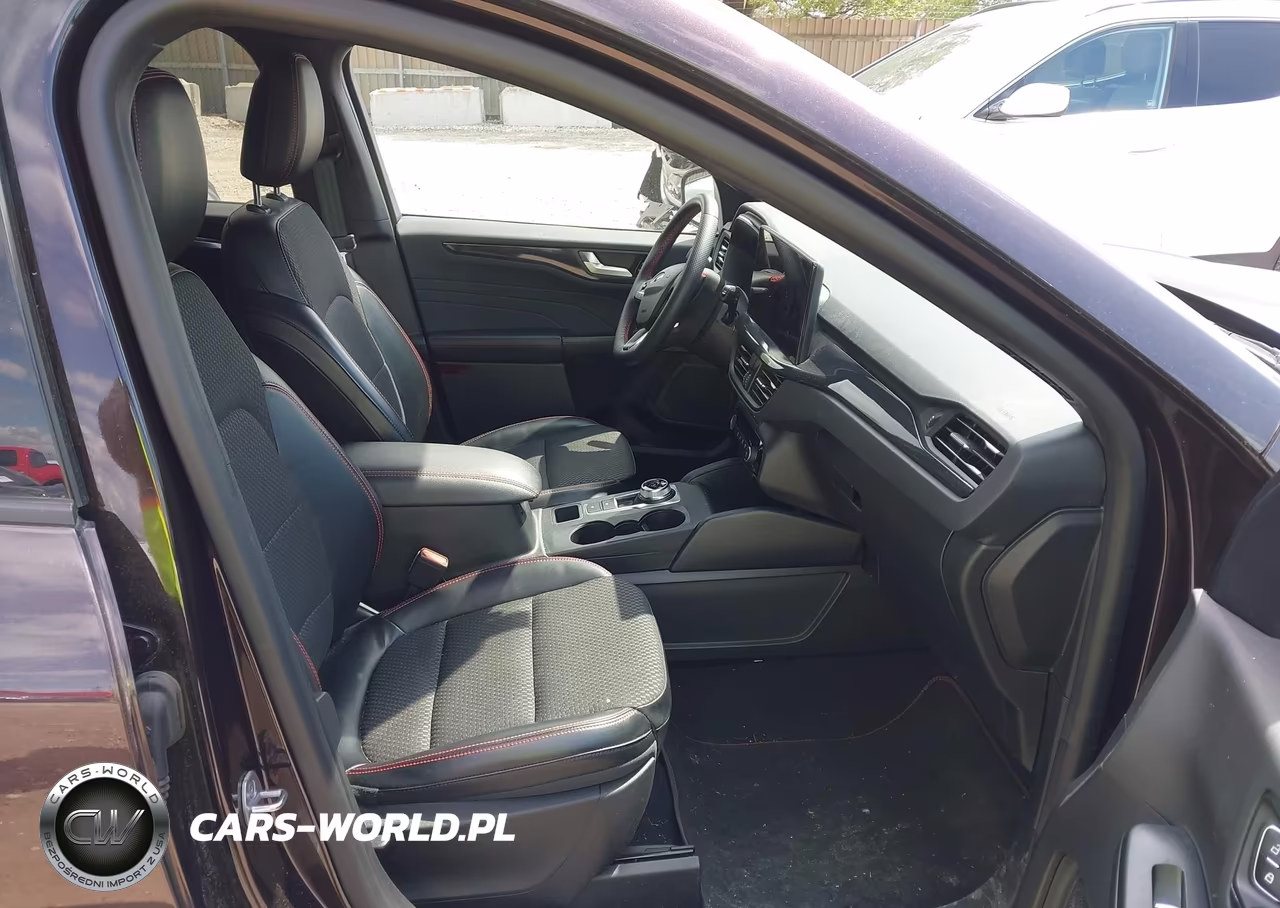 2023 Ford Escape St-Line VIN:1FMCU9MN0PUA15110 - 5