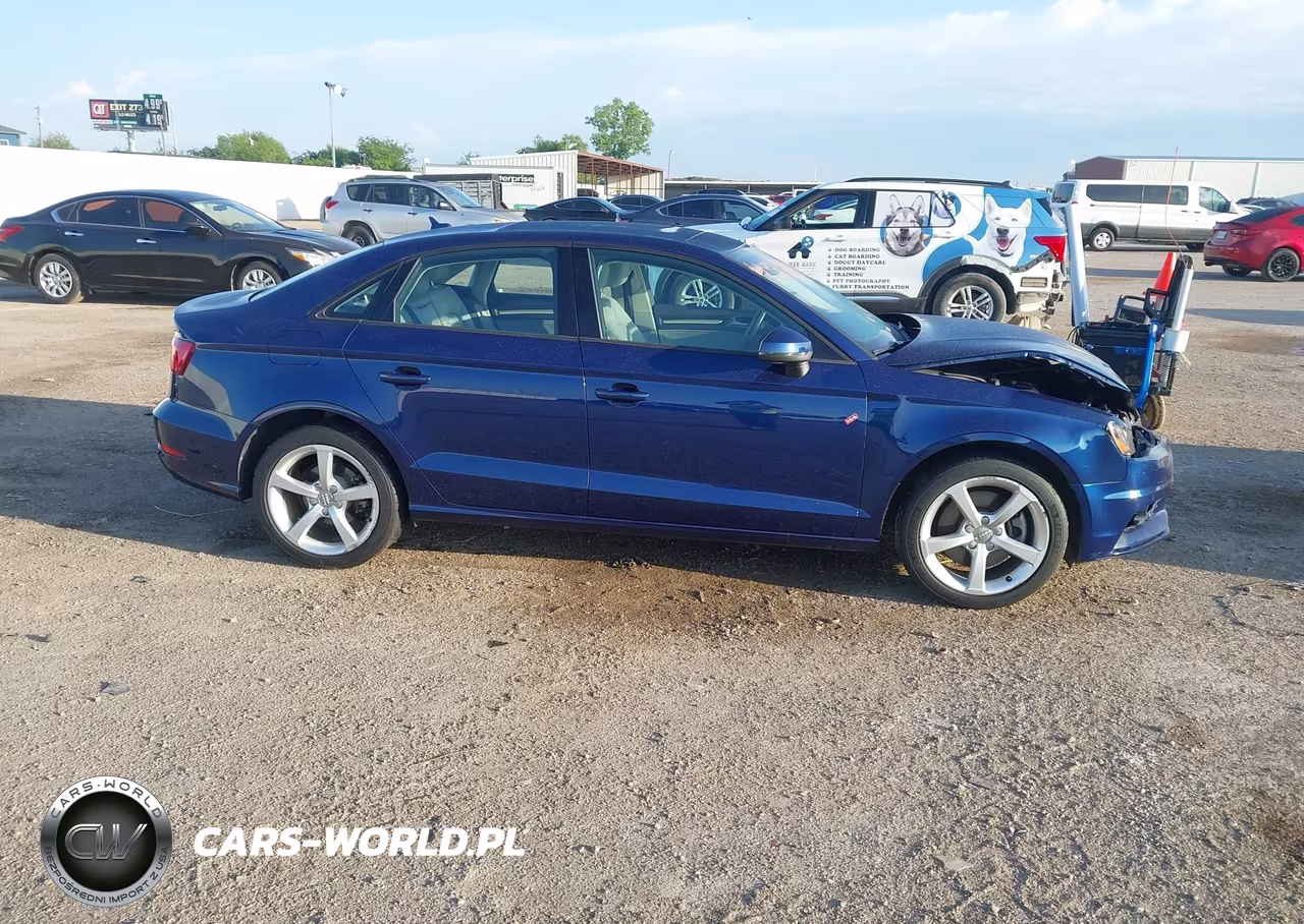 2016 Audi A3 2.0T Premium VIN:WAUB8GFF1G1068296 - 13