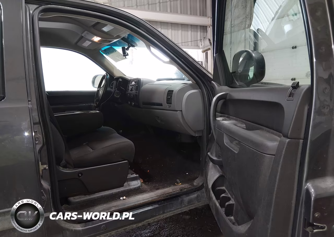 2011 Chevrolet Silverado 1500 Ls VIN:3GCPKREA1BG165066 - 5