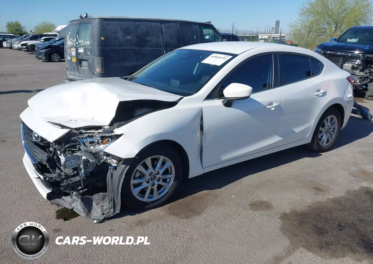 2018 Mazda Mazda3 Sport VIN:3MZBN1U74JM198357 - 2