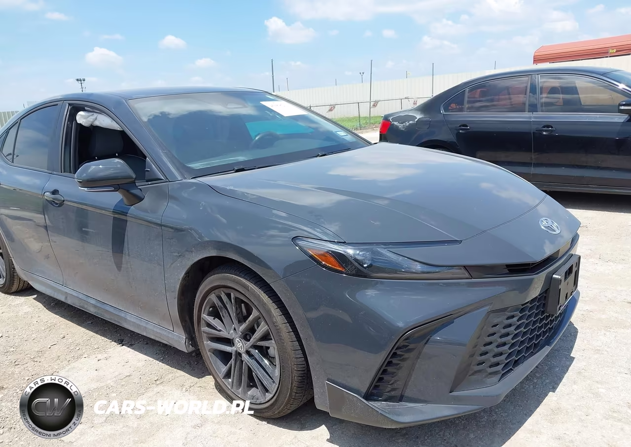 2025 Toyota Camry Se – zdjęcie 1 z 16