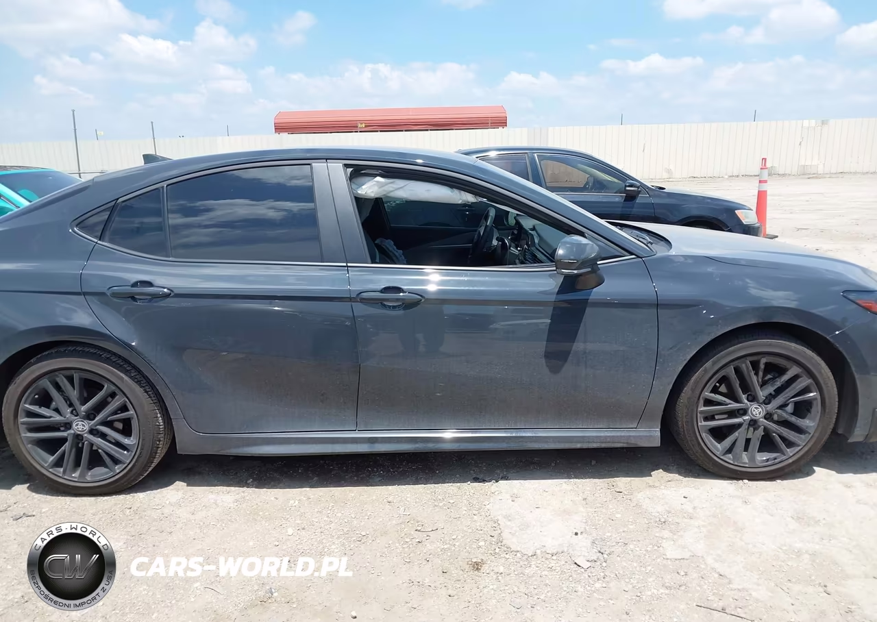 2025 Toyota Camry Se VIN:4T1DAACK9SU604896 - 13
