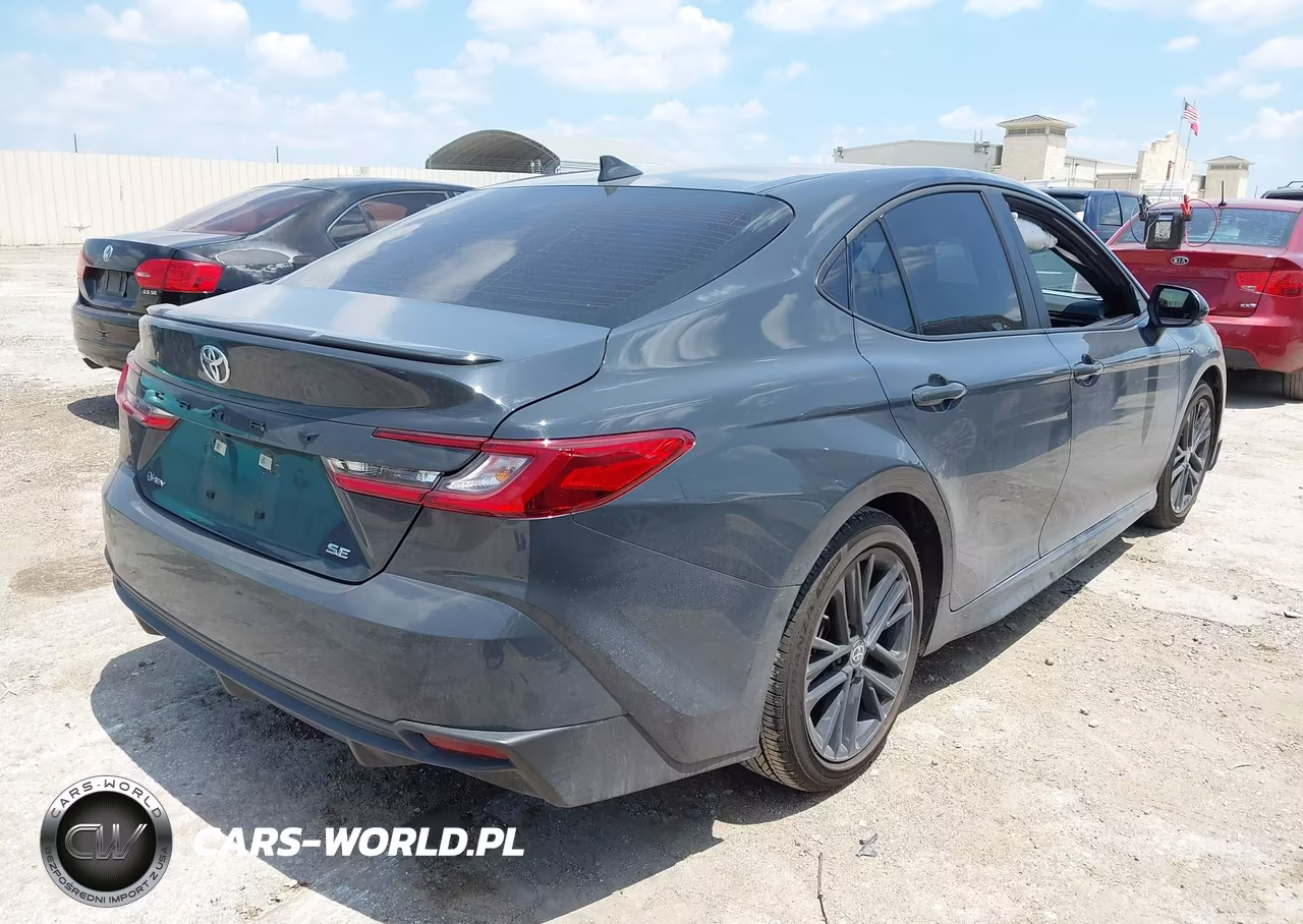 2025 Toyota Camry Se VIN:4T1DAACK9SU604896 - 4