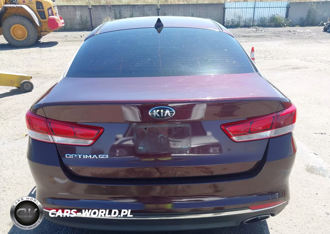 2018 Kia Optima Lx VIN:5XXGT4L34JG239585 - 16