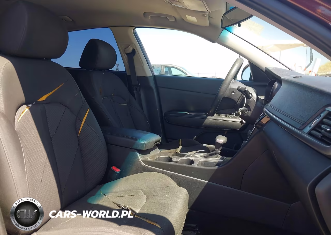 2018 Kia Optima Lx VIN:5XXGT4L34JG239585 - 5