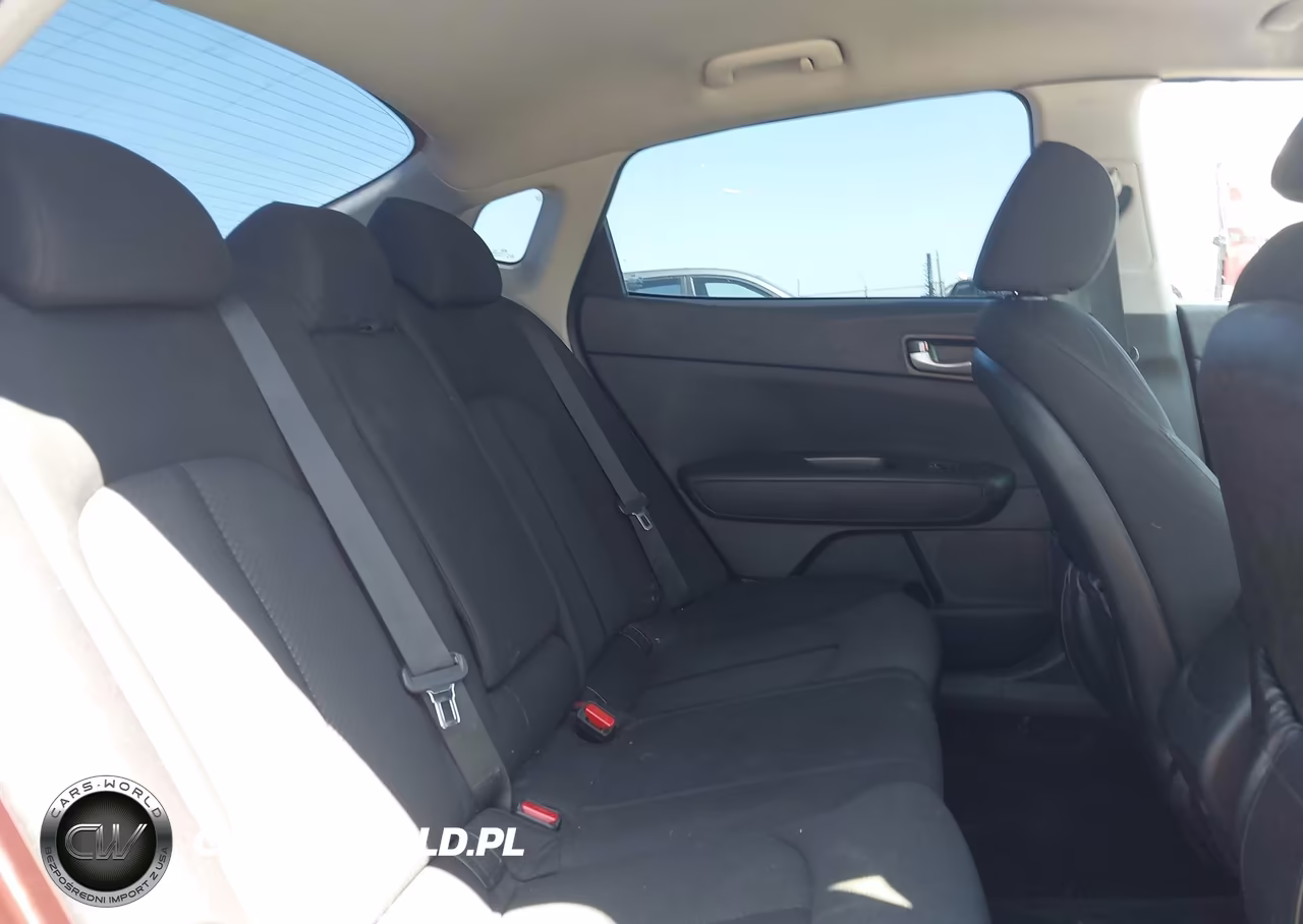 2018 Kia Optima Lx VIN:5XXGT4L34JG239585 - 8