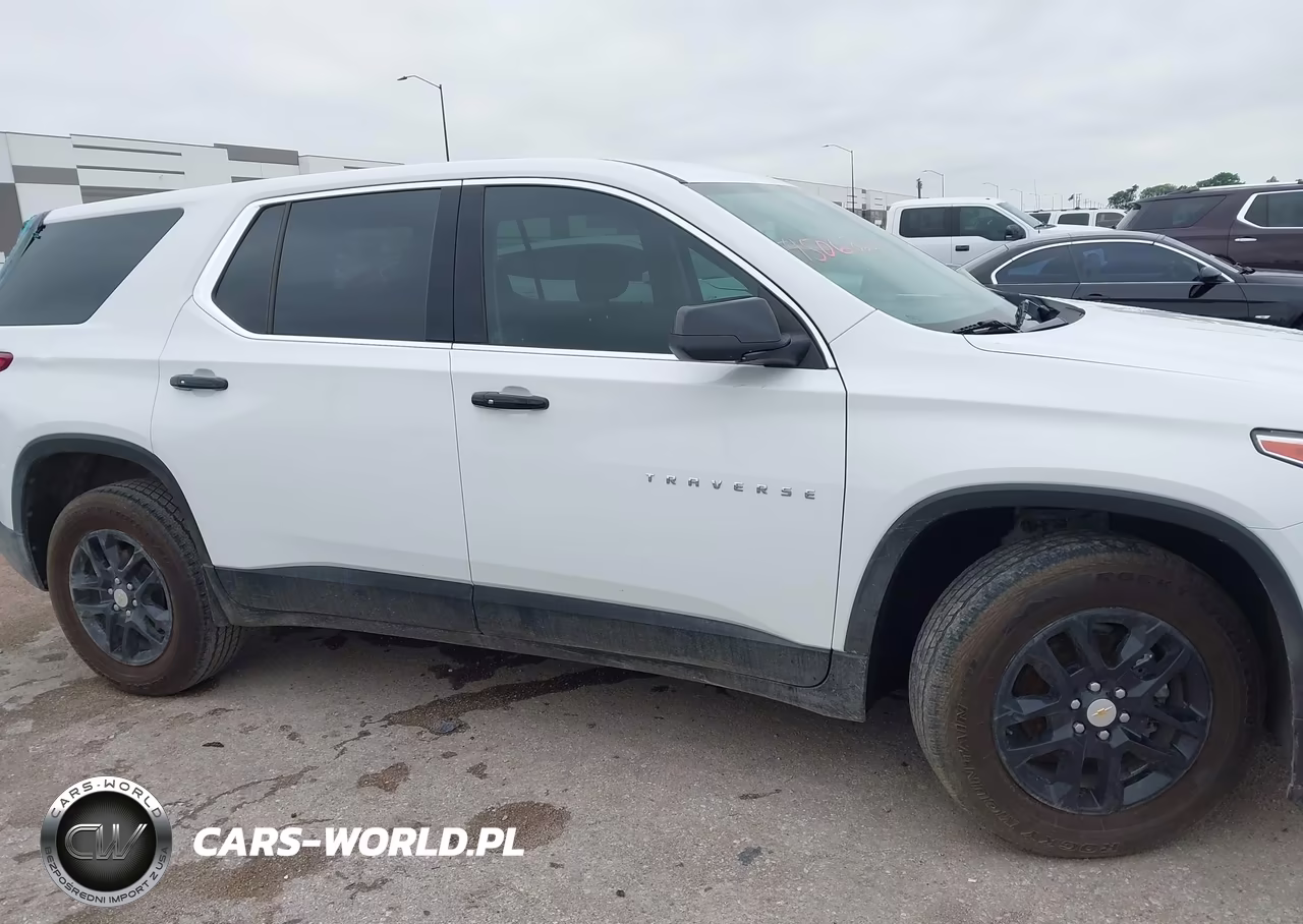 2021 Chevrolet Traverse Fwd Ls VIN:1GNERFKW3MJ207151 - 13