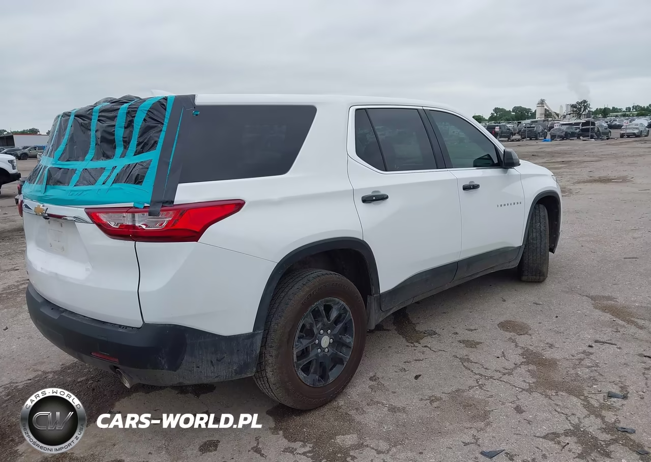 2021 Chevrolet Traverse Fwd Ls VIN:1GNERFKW3MJ207151 - 4