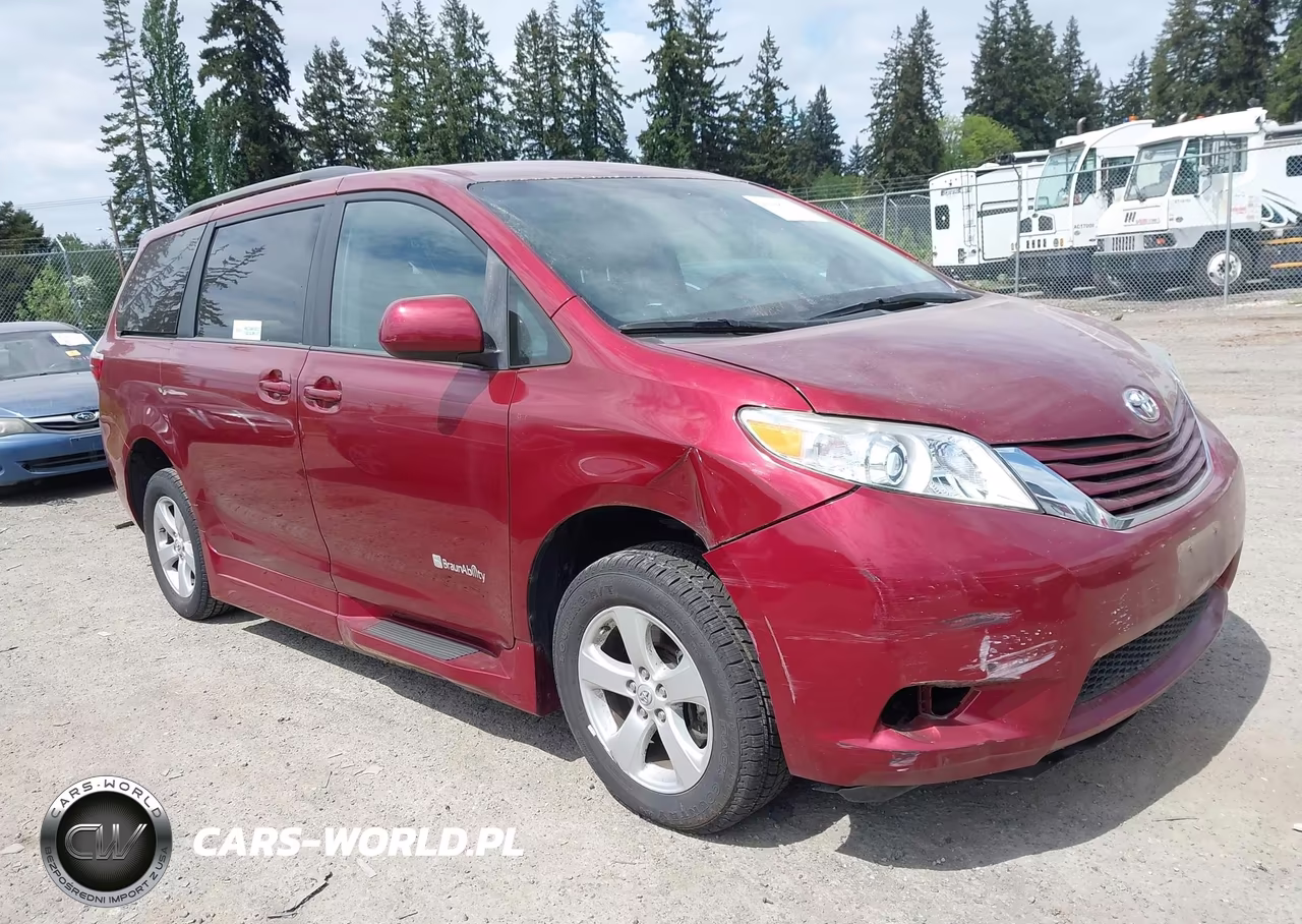 Główne zdjęcie 2015 Toyota Sienna Le 7 Passenger-Le 8 Passenger