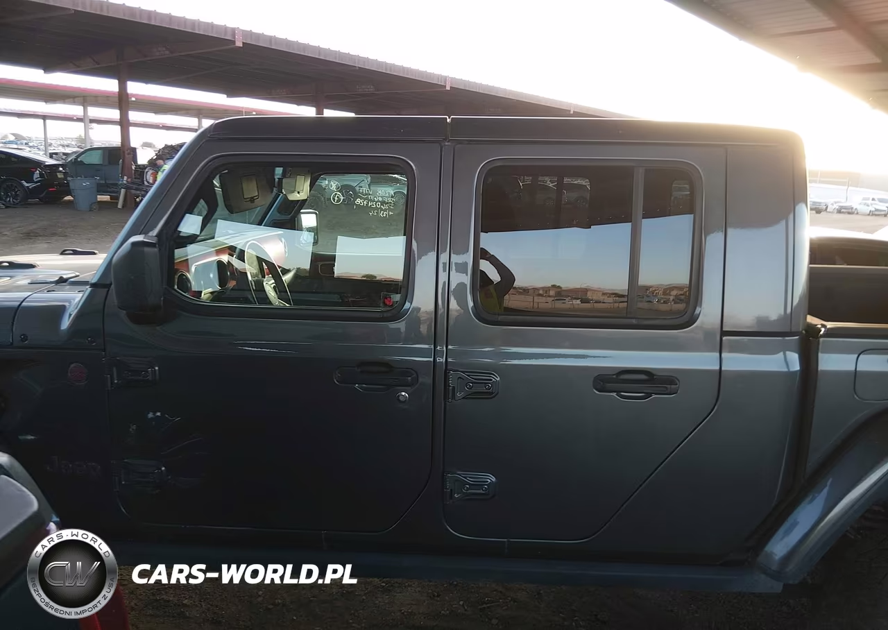 2022 Jeep Gladiator Rubicon 4X4 VIN:1C6JJTBG4NL143124 - 14
