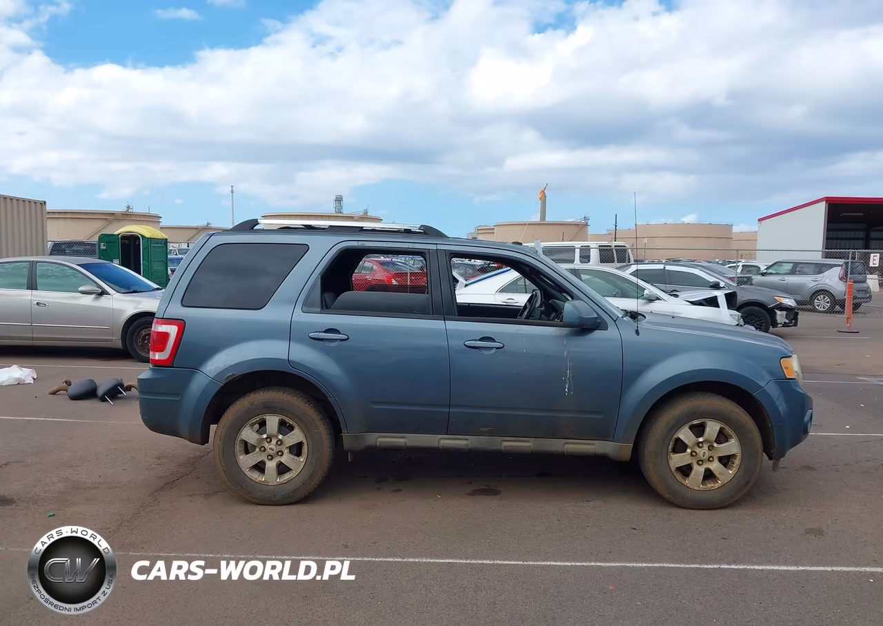 2010 Ford Escape Limited VIN:1FMCU0E70AKA43424 - 14