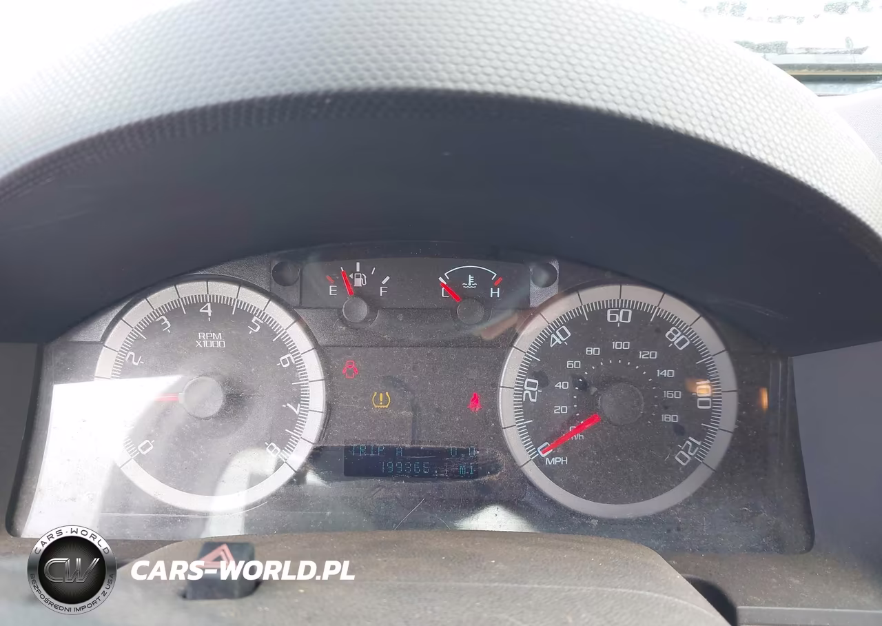 2010 Ford Escape Limited VIN:1FMCU0E70AKA43424 - 7