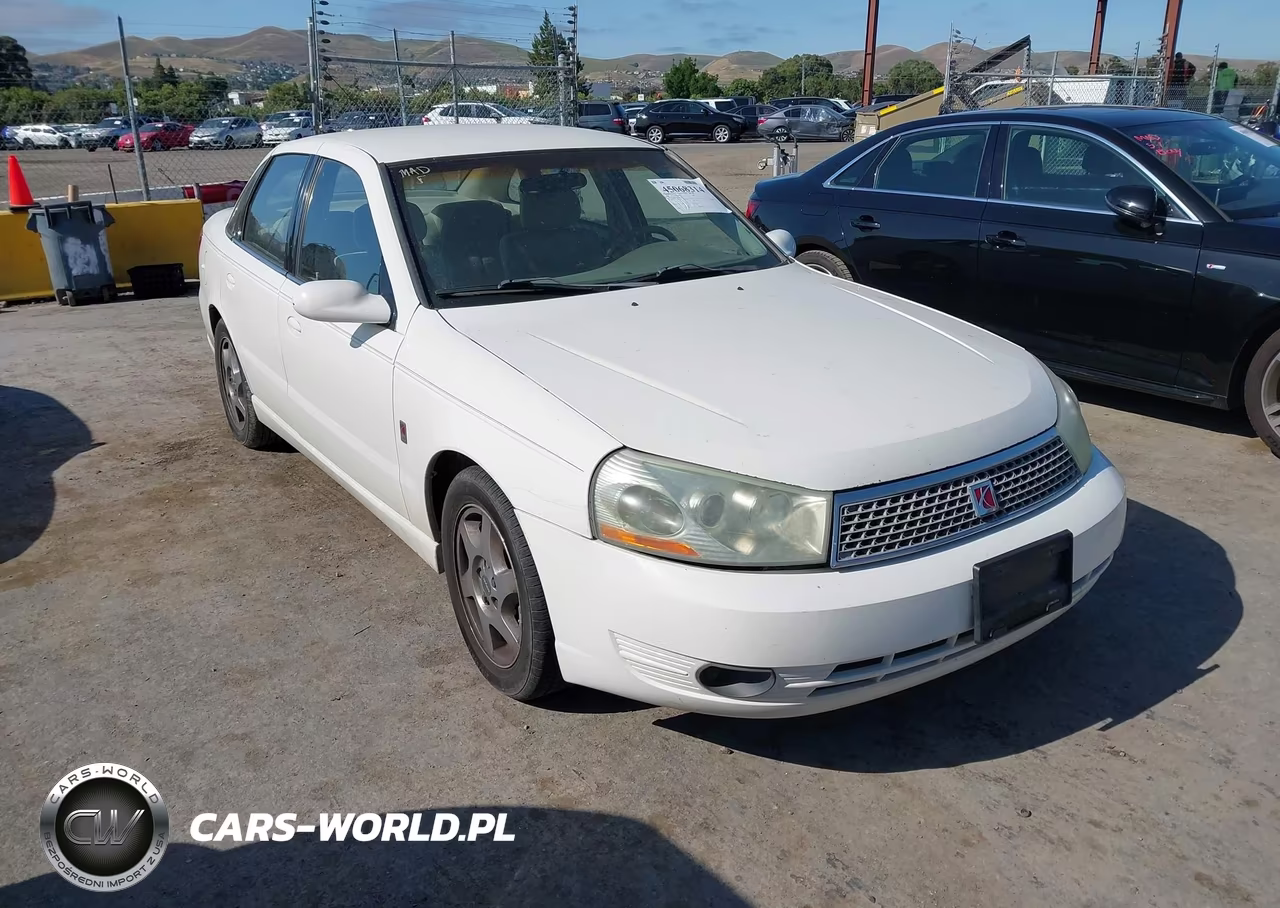 2004 Saturn L300 1