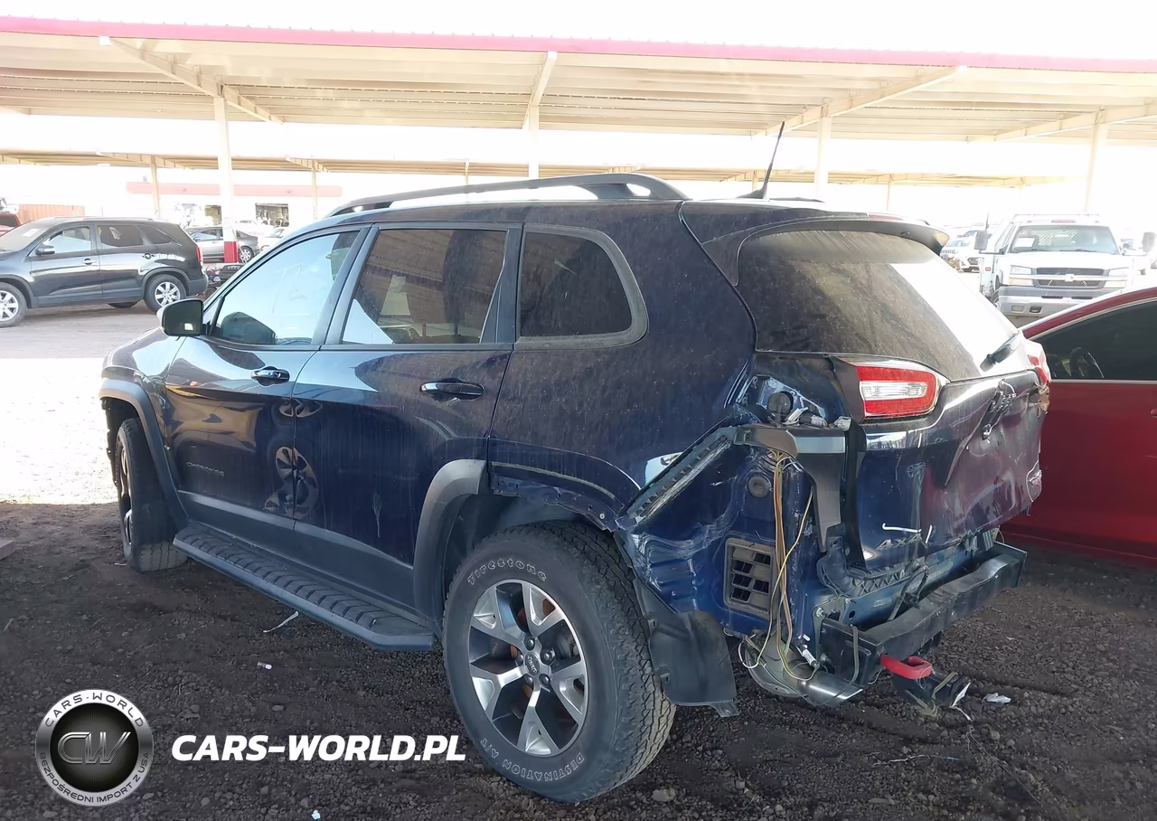2016 Jeep Cherokee Trailhawk VIN:1C4PJMBS1GW122939 - 3