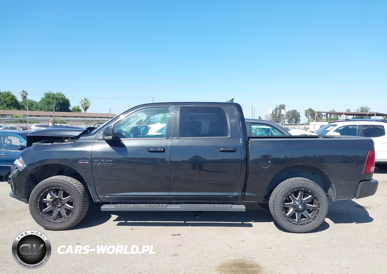 2017 Ram 1500 Night 4X4 5'7 Box VIN:1C6RR7MT4HS851042 - 14