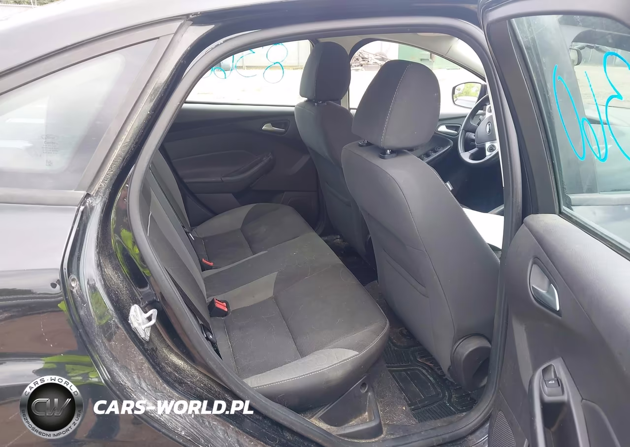 2014 Ford Focus Se VIN:1FADP3F29EL216853 - 8