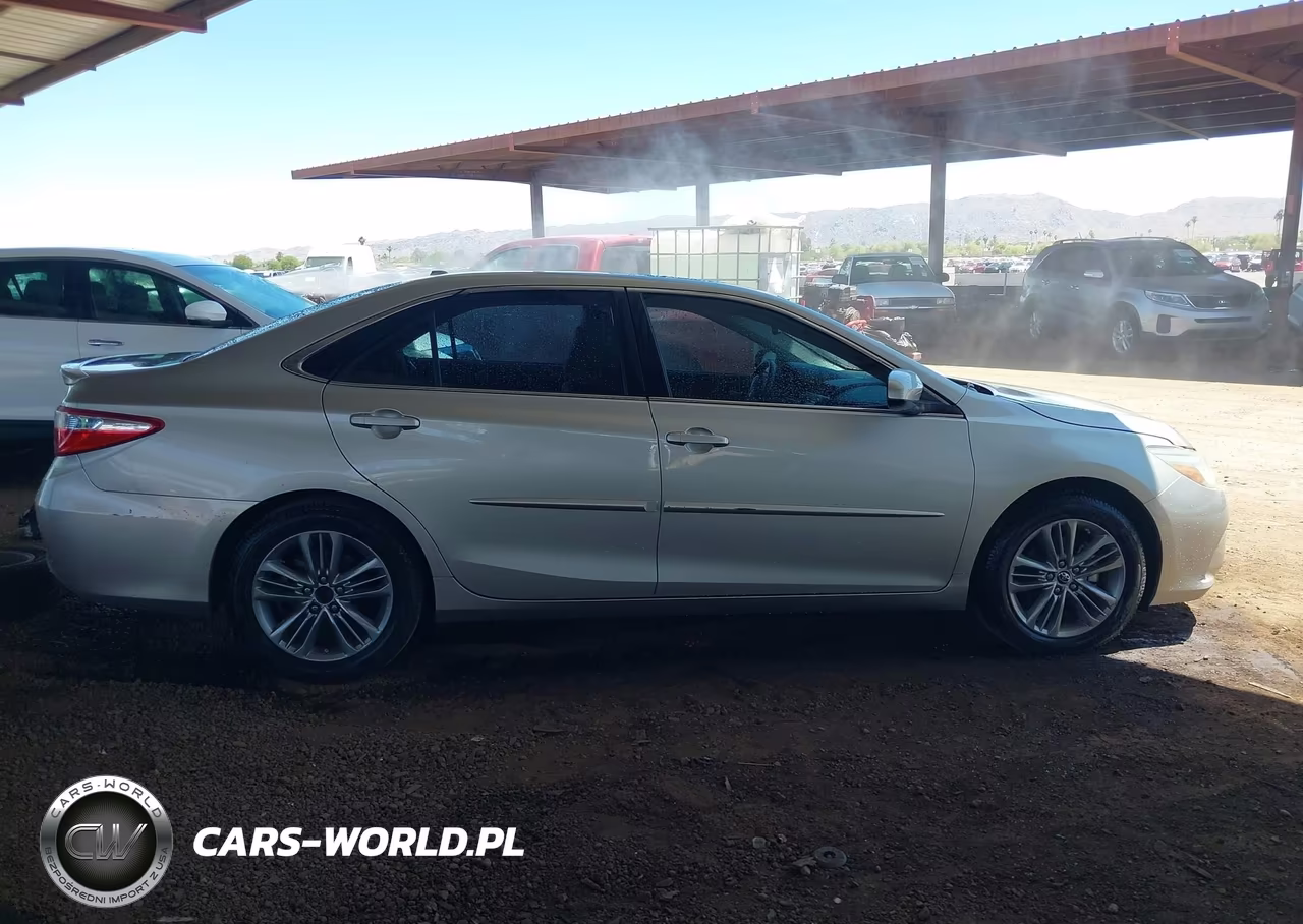 2015 Toyota Camry Se VIN:4T1BF1FK2FU901518 - 14
