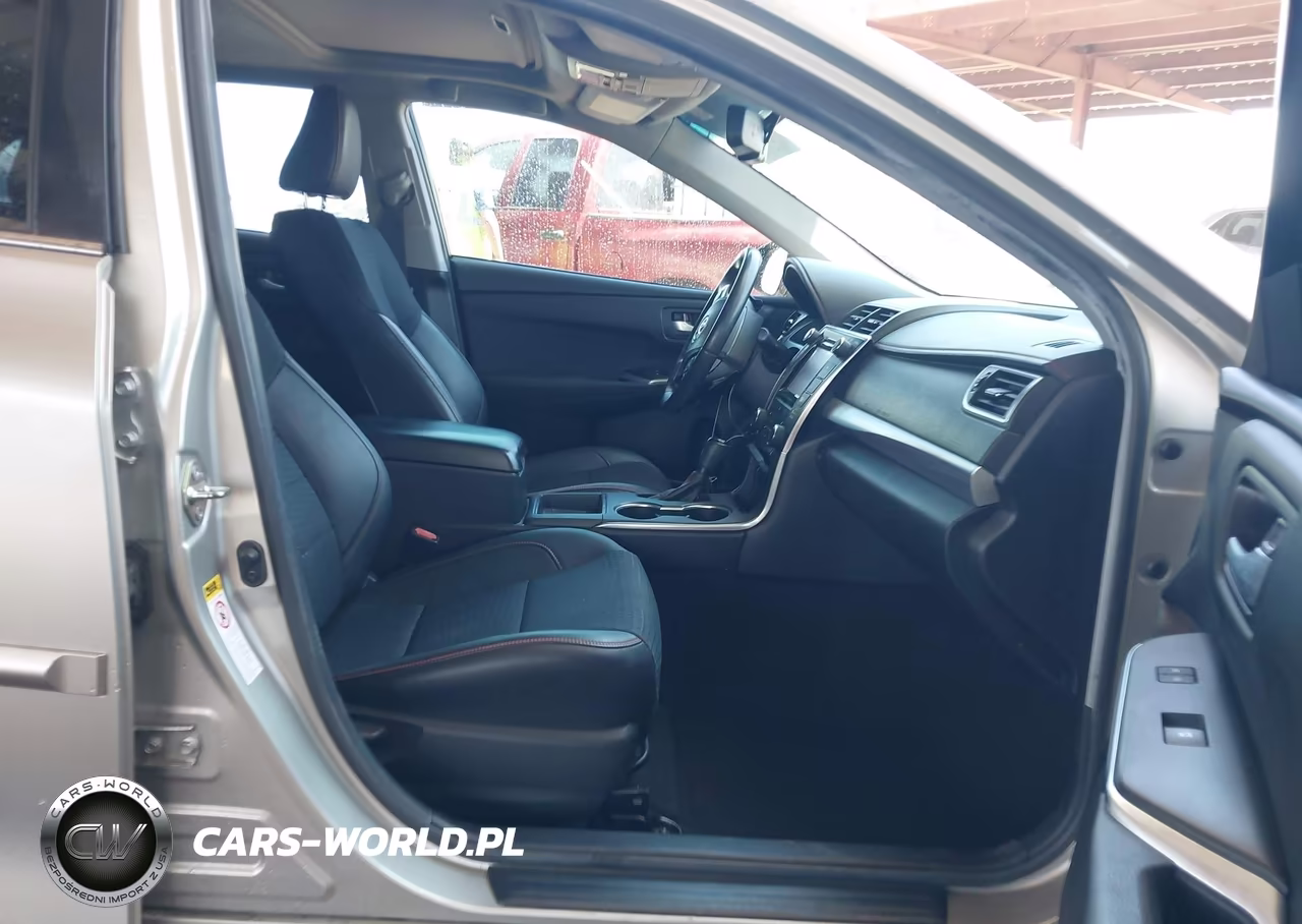 2015 Toyota Camry Se VIN:4T1BF1FK2FU901518 - 5
