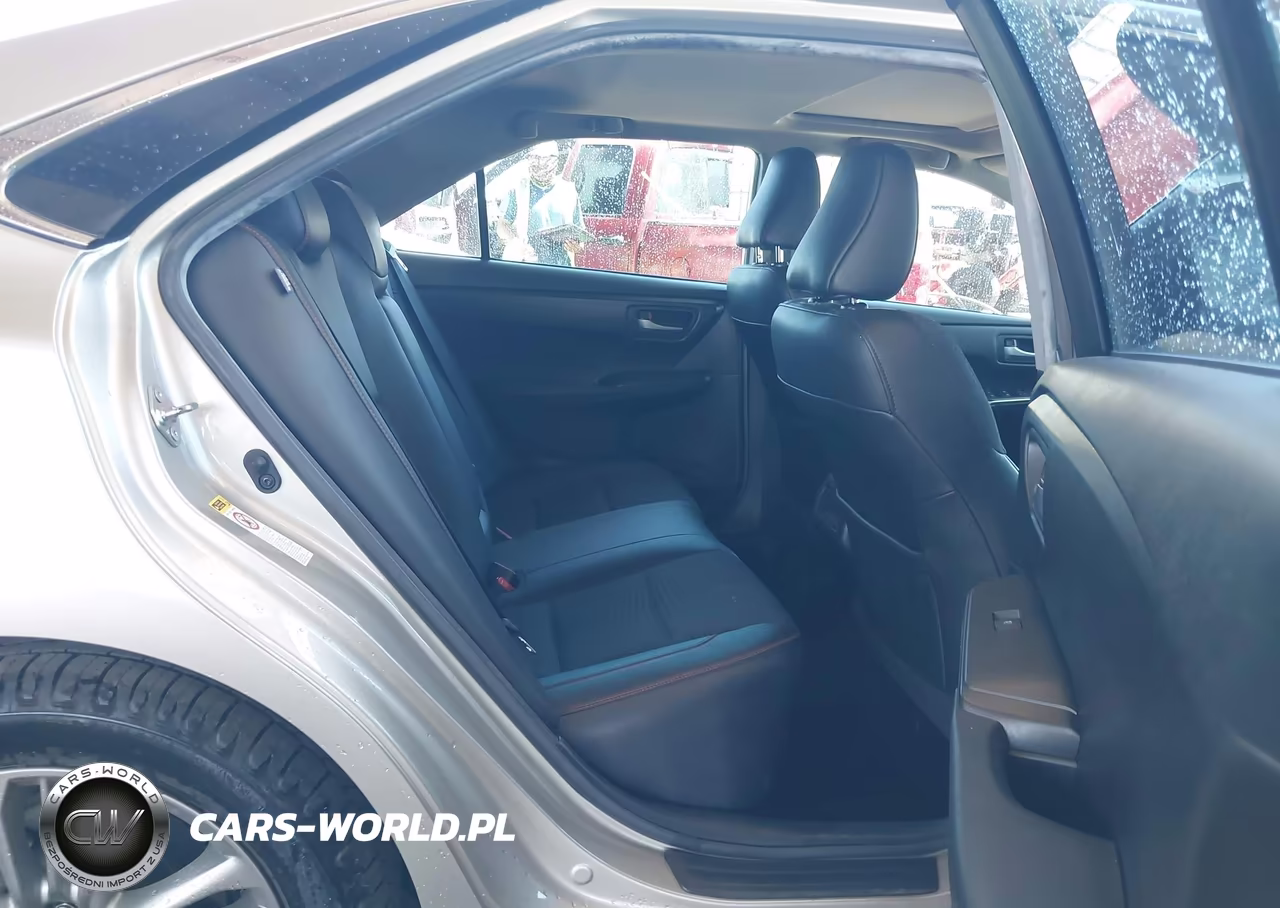 2015 Toyota Camry Se VIN:4T1BF1FK2FU901518 - 8