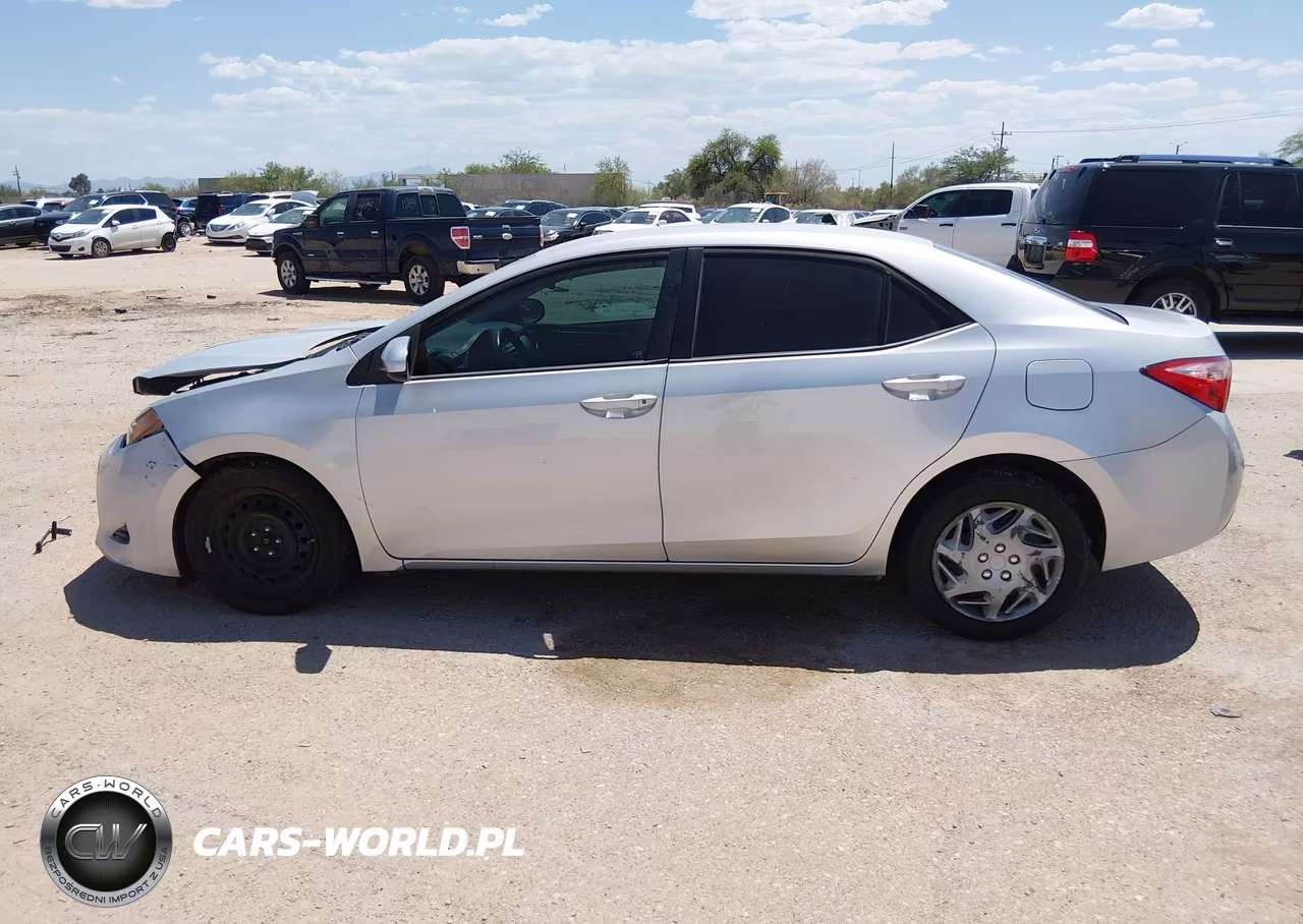 2017 Toyota Corolla Le VIN:2T1BURHE0HC906314 - 14