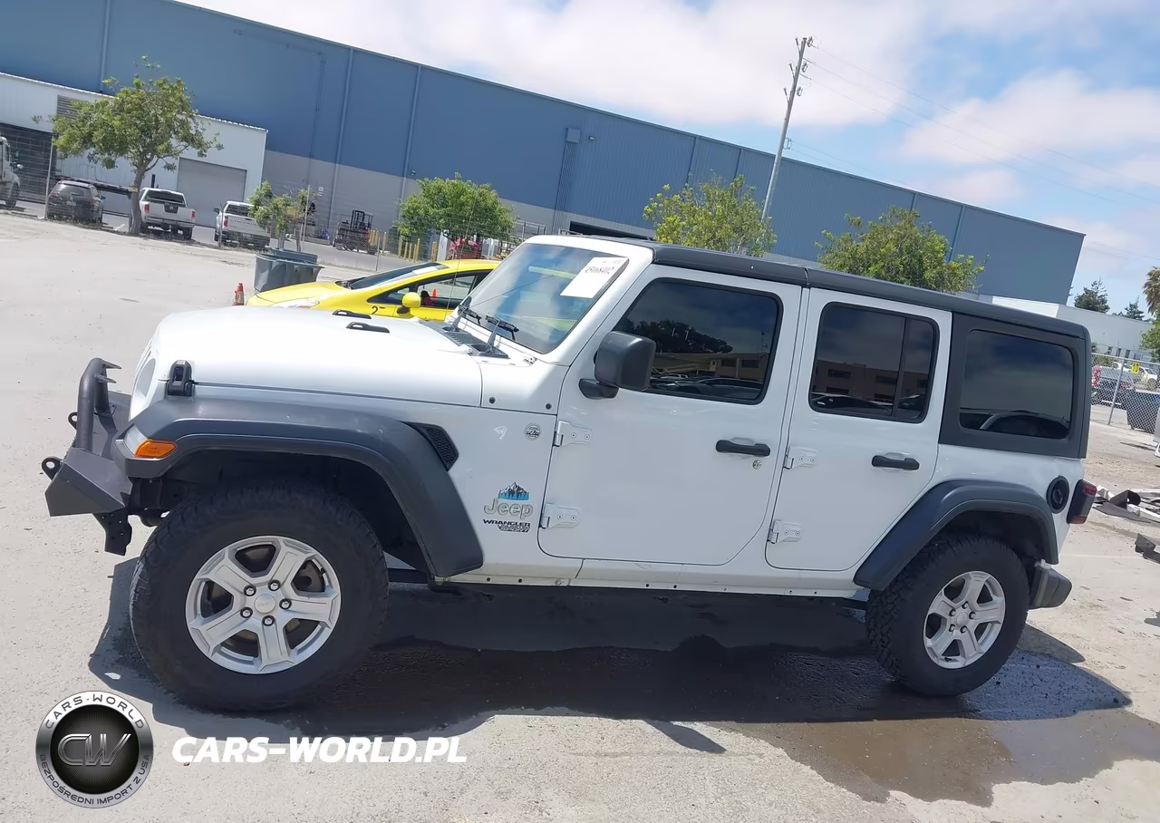 2021 Jeep Wrangler Unlimited Sport S 4X4 VIN:1C4HJXDG2MW523703 - 14