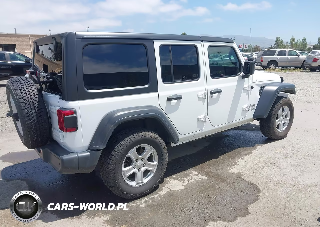 2021 Jeep Wrangler Unlimited Sport S 4X4 VIN:1C4HJXDG2MW523703 - 4