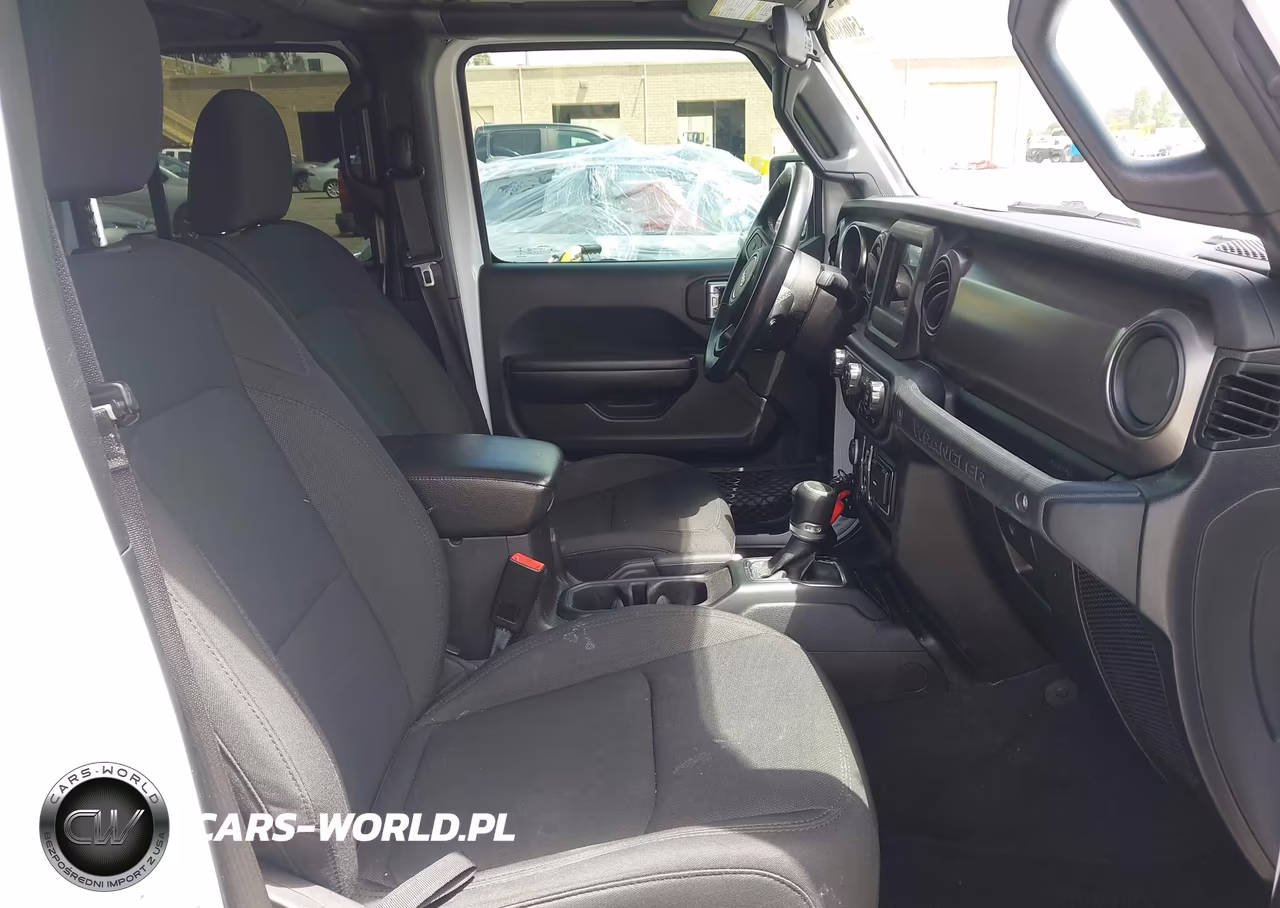 2021 Jeep Wrangler Unlimited Sport S 4X4 VIN:1C4HJXDG2MW523703 - 5