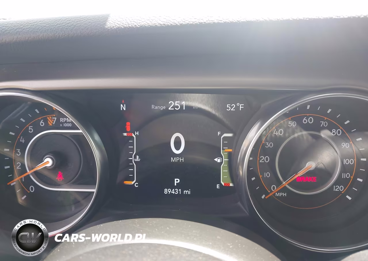 2021 Jeep Wrangler Unlimited Sport S 4X4 VIN:1C4HJXDG2MW523703 - 7