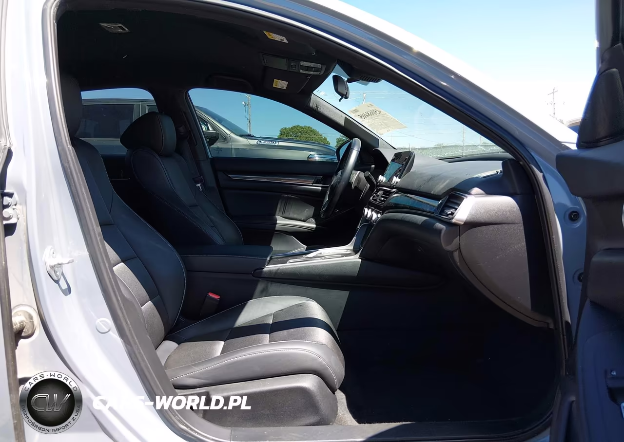 2022 Honda Accord Hybrid Sport VIN:1HGCV3F26NA047481 - 5