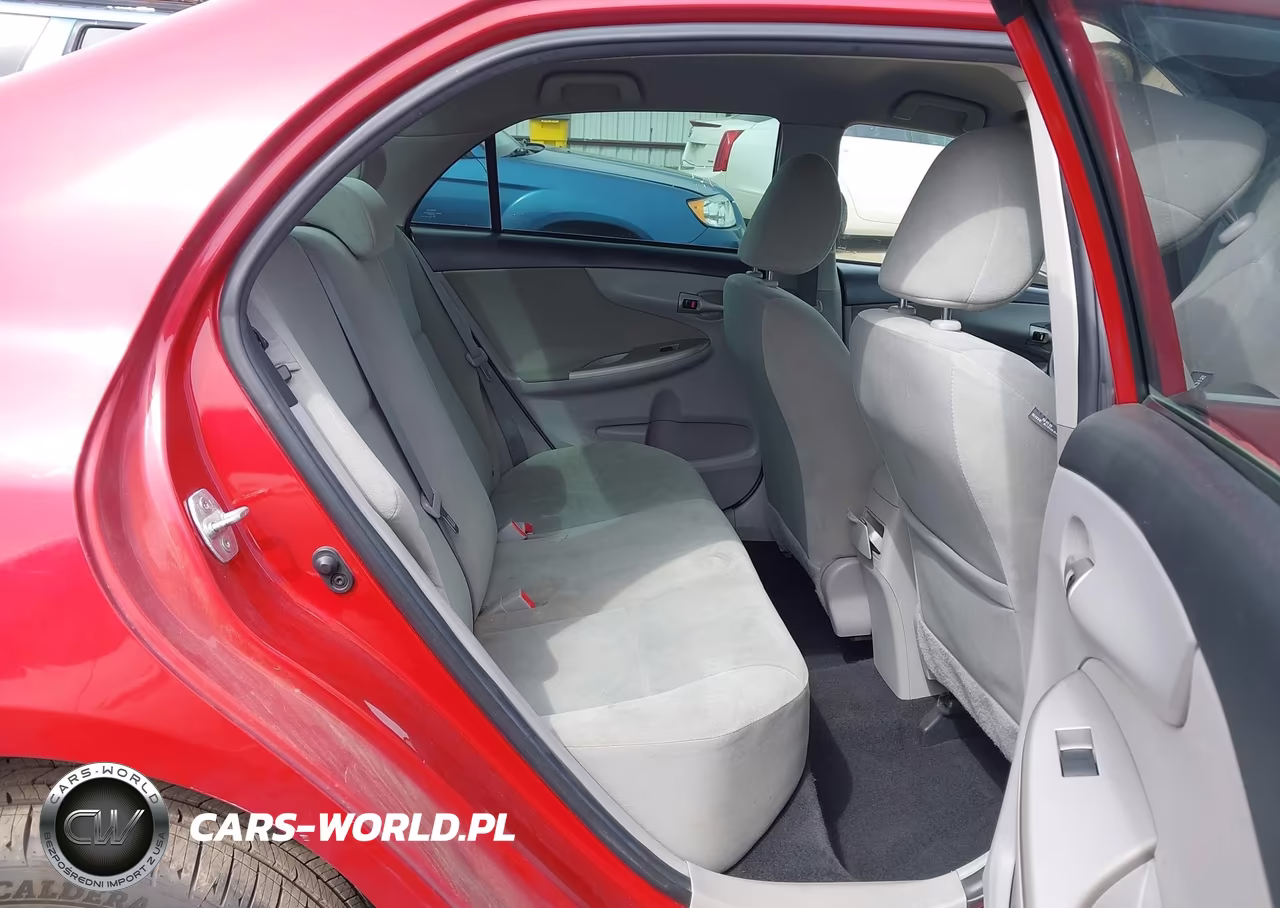 2013 Toyota Corolla Le VIN:5YFBU4EEXDP196971 - 8