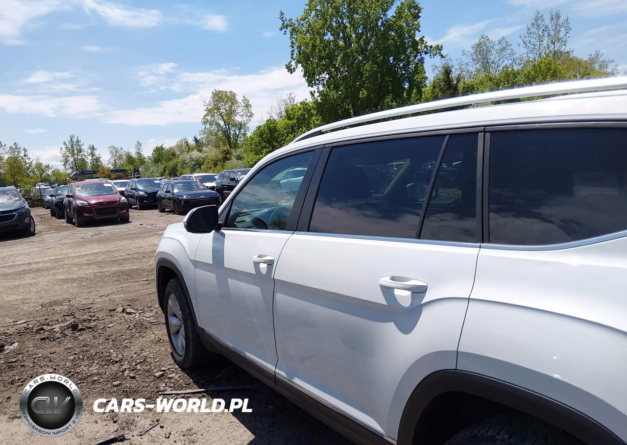 2018 Volkswagen Atlas 3.6L V6 Sel VIN:1V2MR2CA5JC532009 - 14