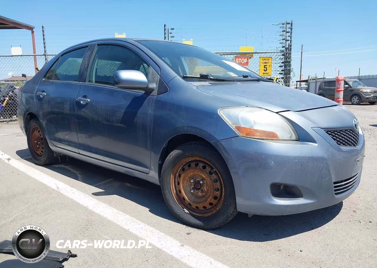 Główne zdjęcie 2010 Toyota Yaris