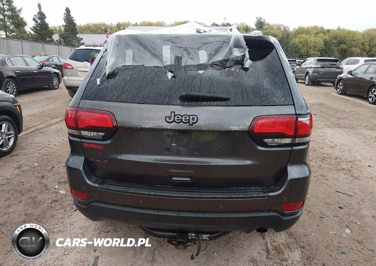 2016 Jeep Grand Cherokee 75Th Anniversary VIN:1C4RJFAG1GC496213 - 16