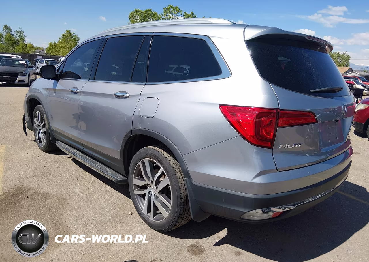 2016 Honda Pilot Elite VIN:5FNYF6H02GB118295 - 3