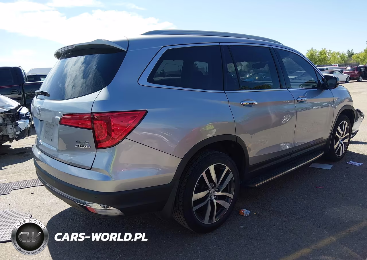 2016 Honda Pilot Elite VIN:5FNYF6H02GB118295 - 4
