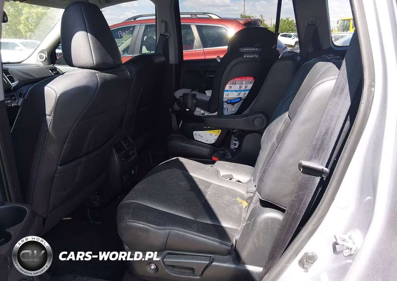 2016 Honda Pilot Elite VIN:5FNYF6H02GB118295 - 8