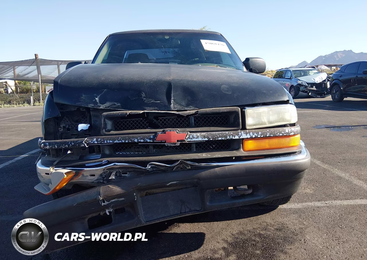 2001 Chevrolet S-10 Ls VIN:1GCDT19W018223051 - 12