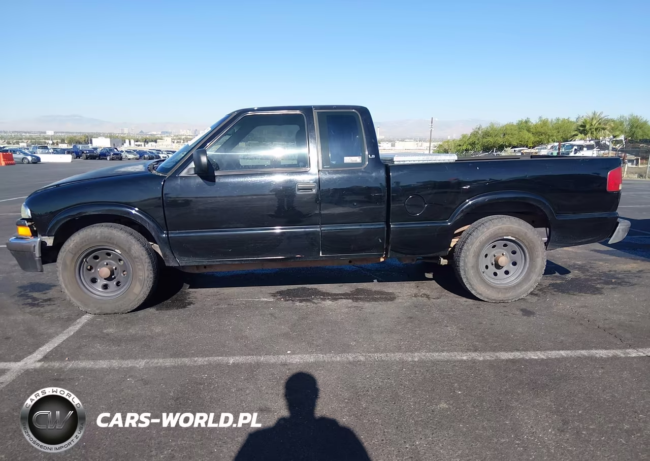 2001 Chevrolet S-10 Ls VIN:1GCDT19W018223051 - 14