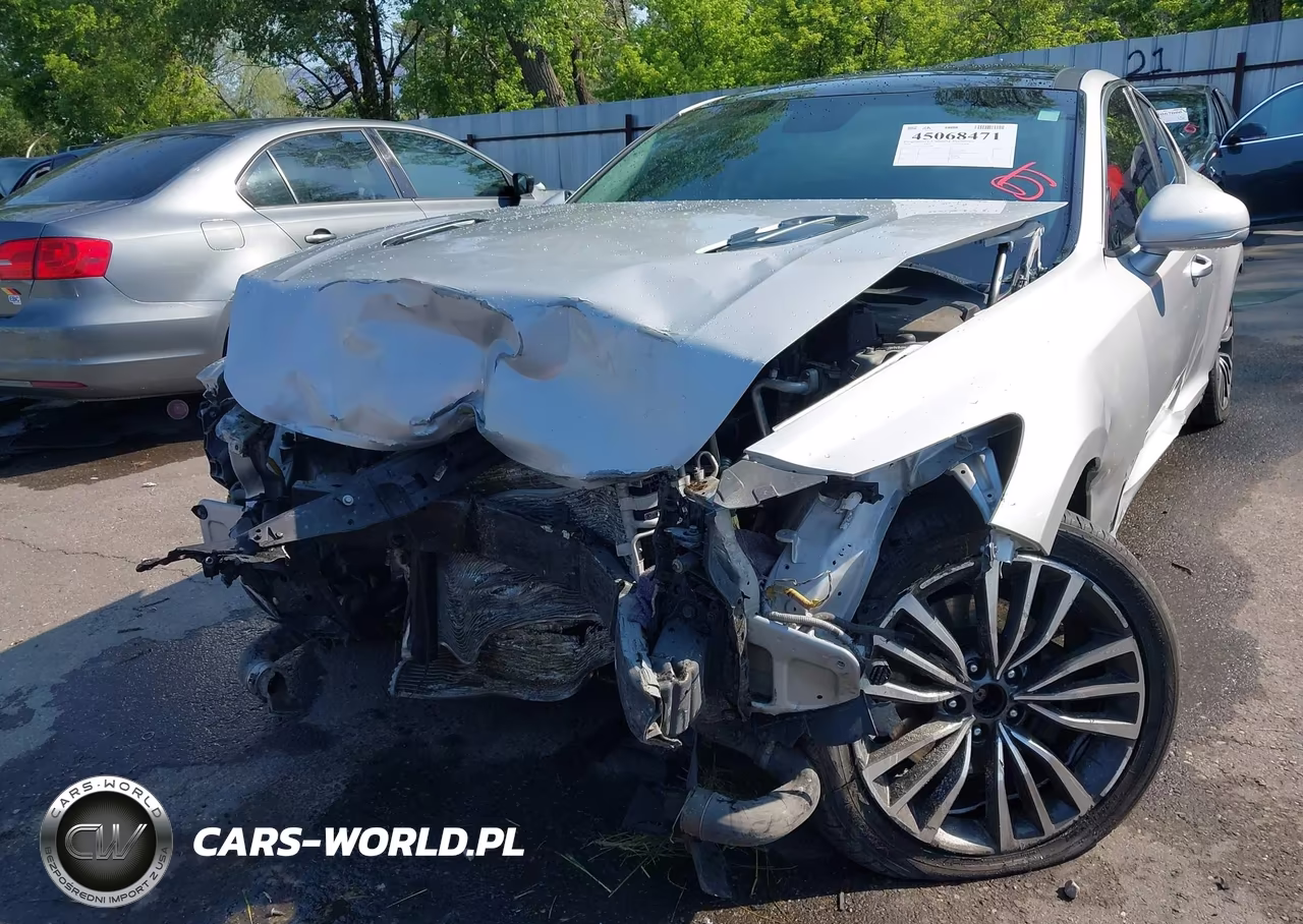 2018 Kia Stinger Premium VIN:KNAE25LA6J6017009 - 6