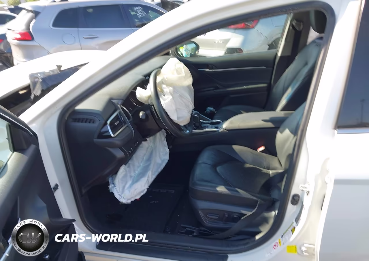 2018 Toyota Camry Xse VIN:4T1B61HK8JU059502 - 5