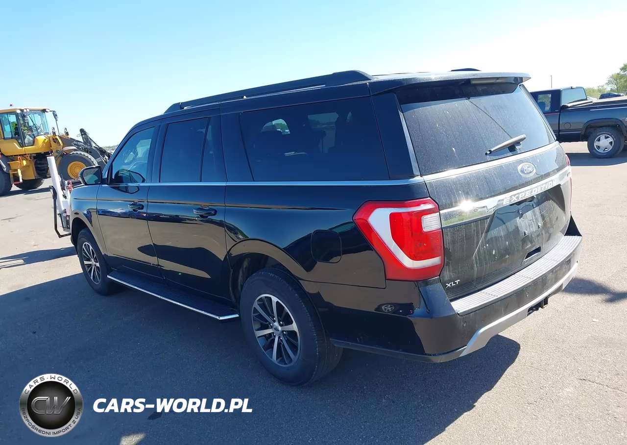2018 Ford Expedition Max Xlt VIN:1FMJK1JT3JEA15850 - 3